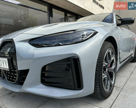 Серый БМВ i4, объемом двигателя 0 л и пробегом 73 тыс. км за 43700 $, фото 6 на Automoto.ua