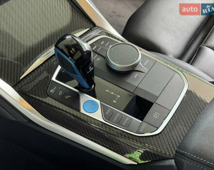 Серый БМВ i4, объемом двигателя 0 л и пробегом 28 тыс. км за 50500 $, фото 34 на Automoto.ua