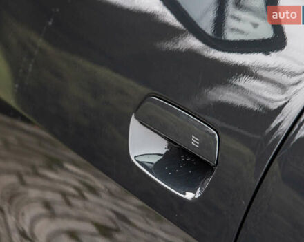 Серый БМВ i4, объемом двигателя 0 л и пробегом 15 тыс. км за 37900 $, фото 34 на Automoto.ua