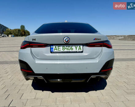 Серый БМВ i4, объемом двигателя 0 л и пробегом 34 тыс. км за 46500 $, фото 4 на Automoto.ua