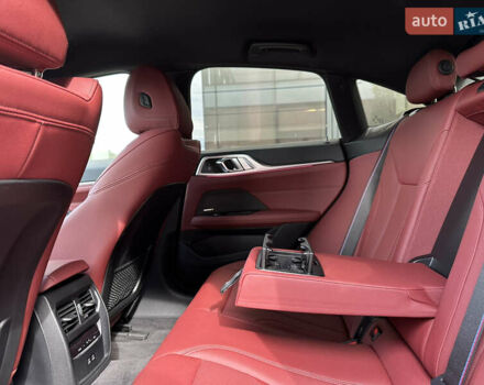 Серый БМВ i4, объемом двигателя 0 л и пробегом 73 тыс. км за 43700 $, фото 40 на Automoto.ua