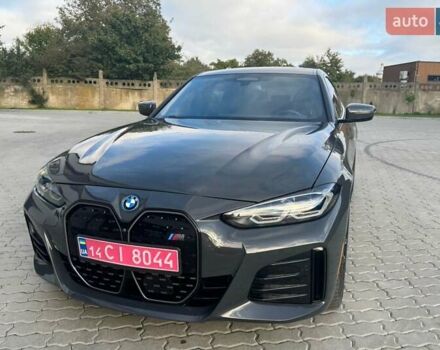 Серый БМВ i4, объемом двигателя 0 л и пробегом 22 тыс. км за 39500 $, фото 1 на Automoto.ua