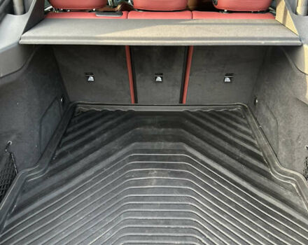 Серый БМВ i4, объемом двигателя 0 л и пробегом 20 тыс. км за 35500 $, фото 14 на Automoto.ua