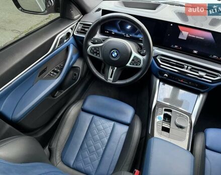 Серый БМВ i4, объемом двигателя 0 л и пробегом 30 тыс. км за 59000 $, фото 12 на Automoto.ua