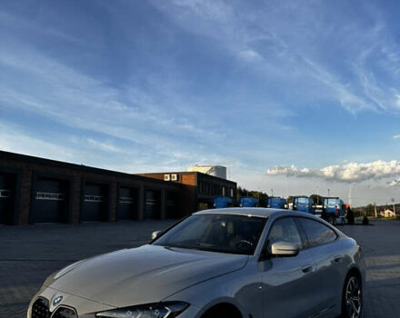 Серый БМВ i4, объемом двигателя 0 л и пробегом 31 тыс. км за 47864 $, фото 1 на Automoto.ua