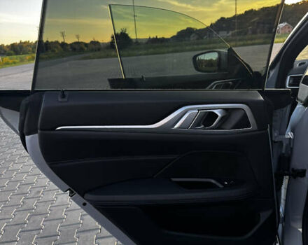 Серый БМВ i4, объемом двигателя 0 л и пробегом 31 тыс. км за 47864 $, фото 14 на Automoto.ua