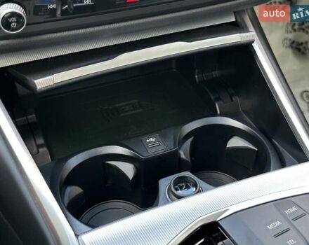 Серый БМВ i4, объемом двигателя 0 л и пробегом 7 тыс. км за 37000 $, фото 27 на Automoto.ua