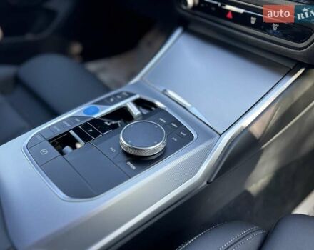 Серый БМВ i4, объемом двигателя 0 л и пробегом 7 тыс. км за 37000 $, фото 38 на Automoto.ua