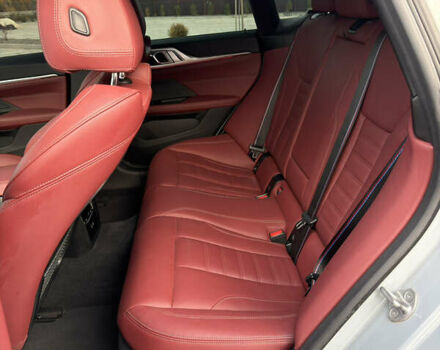 Серый БМВ i4, объемом двигателя 0 л и пробегом 92 тыс. км за 40000 $, фото 13 на Automoto.ua