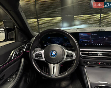 Серый БМВ i4, объемом двигателя 0 л и пробегом 46 тыс. км за 45500 $, фото 16 на Automoto.ua