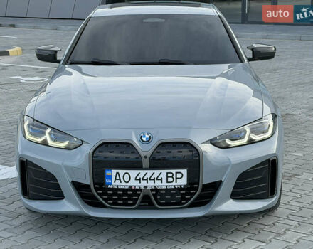 Серый БМВ i4, объемом двигателя 0 л и пробегом 92 тыс. км за 40000 $, фото 3 на Automoto.ua