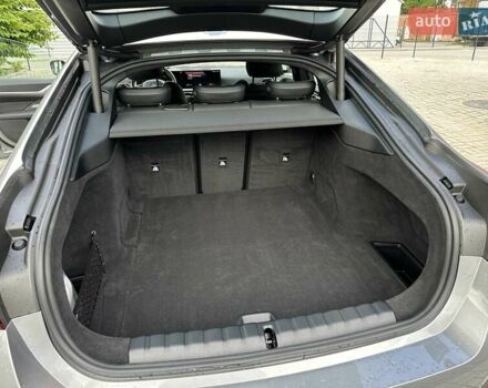 Серый БМВ i4, объемом двигателя 0 л и пробегом 7 тыс. км за 37000 $, фото 21 на Automoto.ua