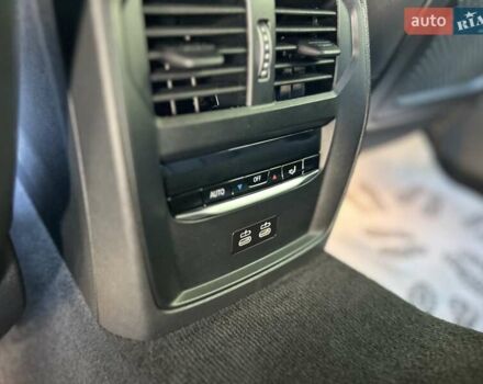 Серый БМВ i4, объемом двигателя 0 л и пробегом 7 тыс. км за 37000 $, фото 42 на Automoto.ua