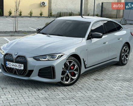 Серый БМВ i4, объемом двигателя 0 л и пробегом 92 тыс. км за 40000 $, фото 1 на Automoto.ua