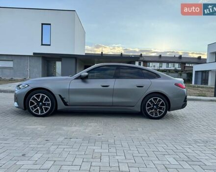 Серый БМВ i4, объемом двигателя 0 л и пробегом 40 тыс. км за 47000 $, фото 7 на Automoto.ua