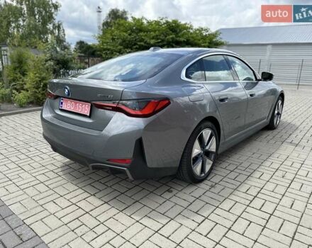 Серый БМВ i4, объемом двигателя 0 л и пробегом 7 тыс. км за 37000 $, фото 4 на Automoto.ua
