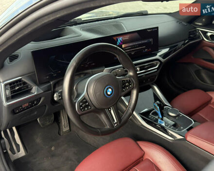 Серый БМВ i4, объемом двигателя 0 л и пробегом 92 тыс. км за 40000 $, фото 15 на Automoto.ua