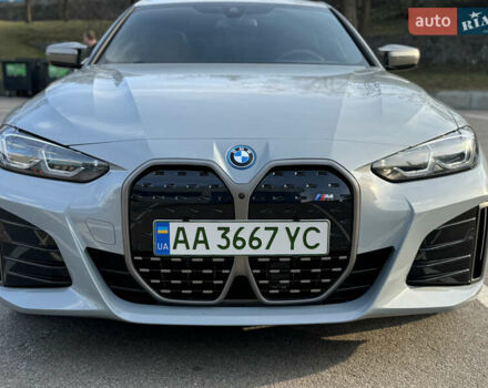 Серый БМВ i4, объемом двигателя 0 л и пробегом 4 тыс. км за 45000 $, фото 8 на Automoto.ua