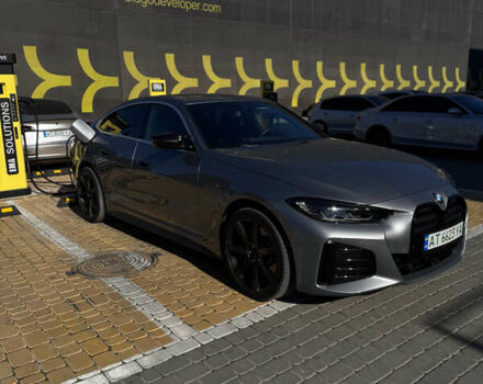 Серый БМВ i4, объемом двигателя 0 л и пробегом 36 тыс. км за 31300 $, фото 5 на Automoto.ua