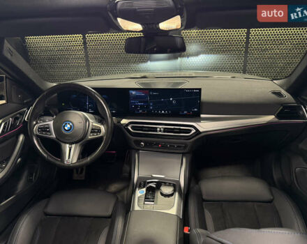Серый БМВ i4, объемом двигателя 0 л и пробегом 46 тыс. км за 45500 $, фото 15 на Automoto.ua