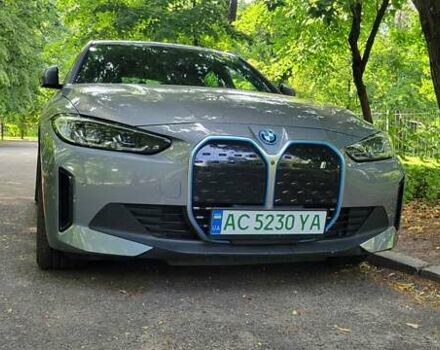 Серый БМВ i4, объемом двигателя 0 л и пробегом 35 тыс. км за 34300 $, фото 11 на Automoto.ua
