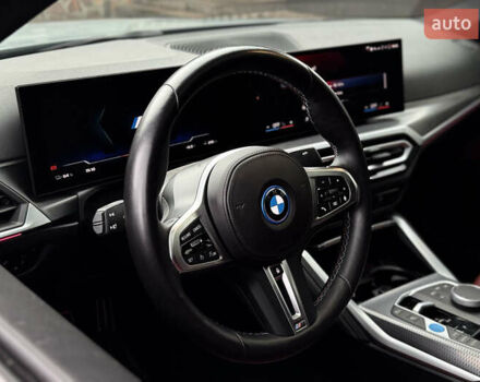 Серый БМВ i4, объемом двигателя 0 л и пробегом 11 тыс. км за 47500 $, фото 22 на Automoto.ua