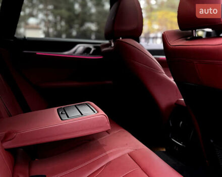 Серый БМВ i4, объемом двигателя 0 л и пробегом 11 тыс. км за 47500 $, фото 29 на Automoto.ua