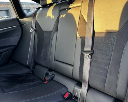 Серый БМВ i4, объемом двигателя 0 л и пробегом 31 тыс. км за 47864 $, фото 16 на Automoto.ua