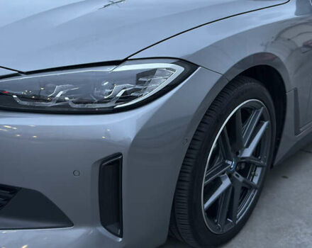 Сірий БМВ i4, об'ємом двигуна 0 л та пробігом 14 тис. км за 37400 $, фото 7 на Automoto.ua