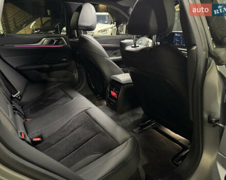 Серый БМВ i4, объемом двигателя 0 л и пробегом 46 тыс. км за 45500 $, фото 12 на Automoto.ua