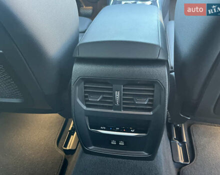 Сірий БМВ i4, об'ємом двигуна 0 л та пробігом 18 тис. км за 38500 $, фото 17 на Automoto.ua