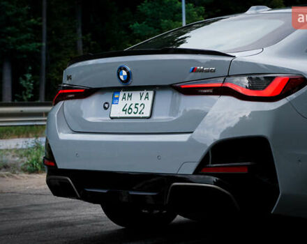 Серый БМВ i4, объемом двигателя 0 л и пробегом 25 тыс. км за 44600 $, фото 7 на Automoto.ua