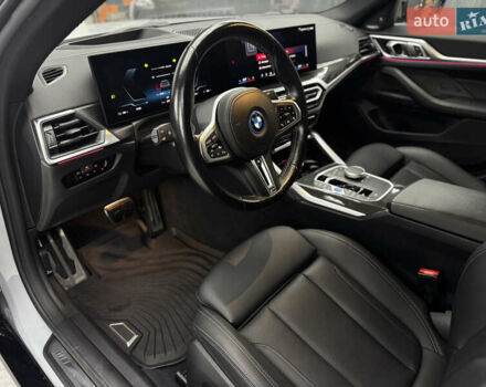 Серый БМВ i4, объемом двигателя 0 л и пробегом 25 тыс. км за 47500 $, фото 29 на Automoto.ua