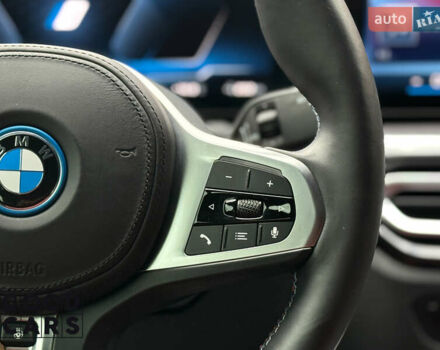 Серый БМВ i4, объемом двигателя 0 л и пробегом 9 тыс. км за 55000 $, фото 31 на Automoto.ua