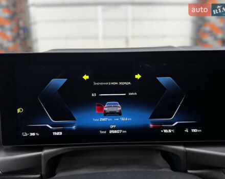 Серый БМВ i4, объемом двигателя 0 л и пробегом 25 тыс. км за 47500 $, фото 39 на Automoto.ua