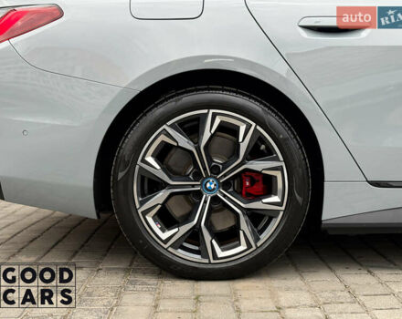 Серый БМВ i4, объемом двигателя 0 л и пробегом 9 тыс. км за 55000 $, фото 12 на Automoto.ua