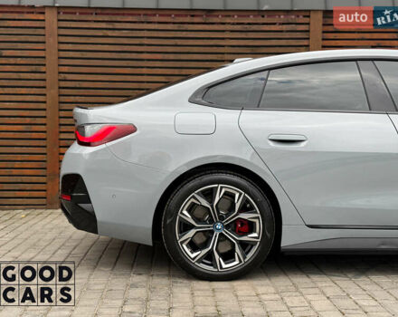 Серый БМВ i4, объемом двигателя 0 л и пробегом 9 тыс. км за 55000 $, фото 11 на Automoto.ua