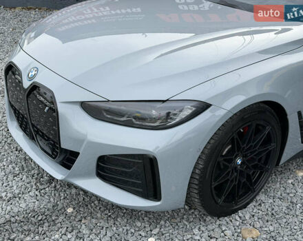 Серый БМВ i4, объемом двигателя 0 л и пробегом 9 тыс. км за 41999 $, фото 6 на Automoto.ua