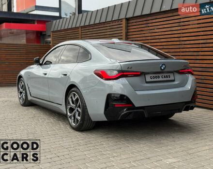 Серый БМВ i4, объемом двигателя 0 л и пробегом 9 тыс. км за 55000 $, фото 4 на Automoto.ua