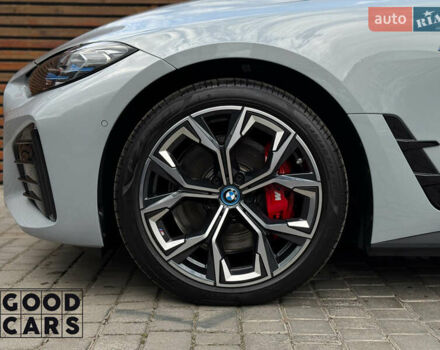 Серый БМВ i4, объемом двигателя 0 л и пробегом 9 тыс. км за 55000 $, фото 10 на Automoto.ua