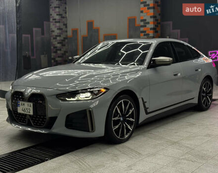 Серый БМВ i4, объемом двигателя 0 л и пробегом 25 тыс. км за 47500 $, фото 2 на Automoto.ua