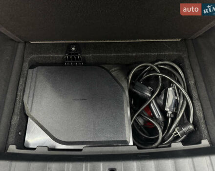 Серый БМВ i4, объемом двигателя 0 л и пробегом 25 тыс. км за 47500 $, фото 55 на Automoto.ua