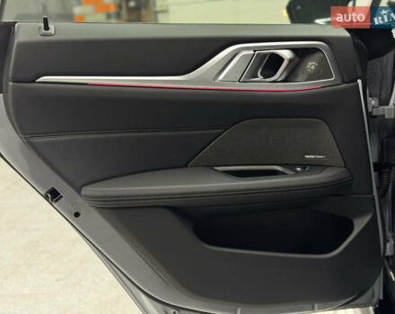 Серый БМВ i4, объемом двигателя 0 л и пробегом 25 тыс. км за 47500 $, фото 47 на Automoto.ua