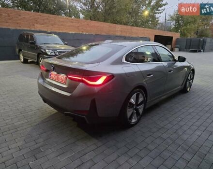 Серый БМВ i4, объемом двигателя 0 л и пробегом 1 тыс. км за 58000 $, фото 4 на Automoto.ua