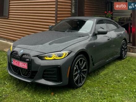 Серый БМВ i4, объемом двигателя 0 л и пробегом 22 тыс. км за 39500 $, фото 1 на Automoto.ua