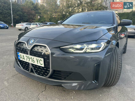 Серый БМВ i4, объемом двигателя 0 л и пробегом 27 тыс. км за 44500 $, фото 1 на Automoto.ua