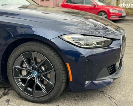 Синій БМВ i4, об'ємом двигуна 0 л та пробігом 16 тис. км за 32990 $, фото 3 на Automoto.ua