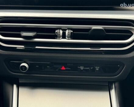 Синій БМВ i4, об'ємом двигуна 0 л та пробігом 16 тис. км за 32990 $, фото 34 на Automoto.ua