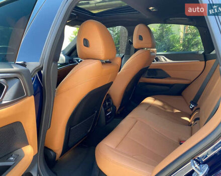 Синий БМВ i4, объемом двигателя 0 л и пробегом 22 тыс. км за 44990 $, фото 17 на Automoto.ua