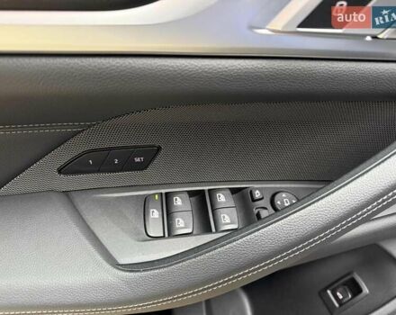 Синий БМВ i4, объемом двигателя 0 л и пробегом 23 тыс. км за 44900 $, фото 17 на Automoto.ua